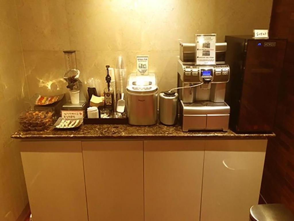 Sinyoung Motel سيول المظهر الخارجي الصورة