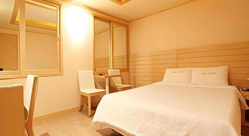 Sinyoung Motel سيول المظهر الخارجي الصورة