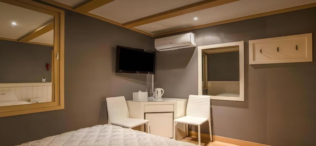 Sinyoung Motel سيول المظهر الخارجي الصورة